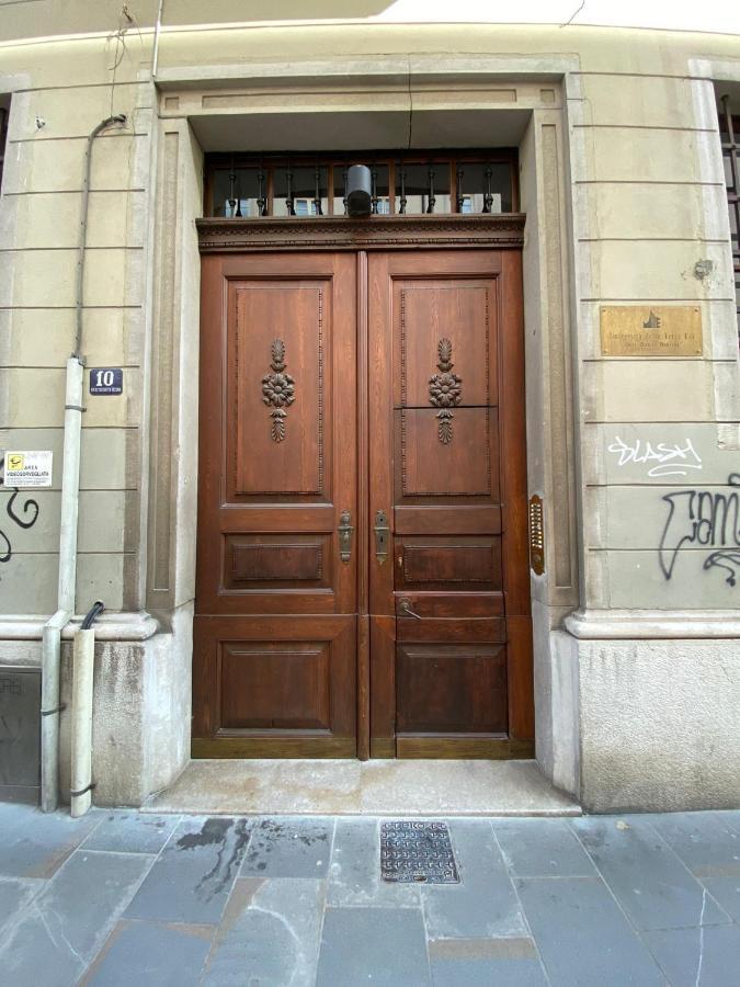 Rive Trieste Bagian luar foto